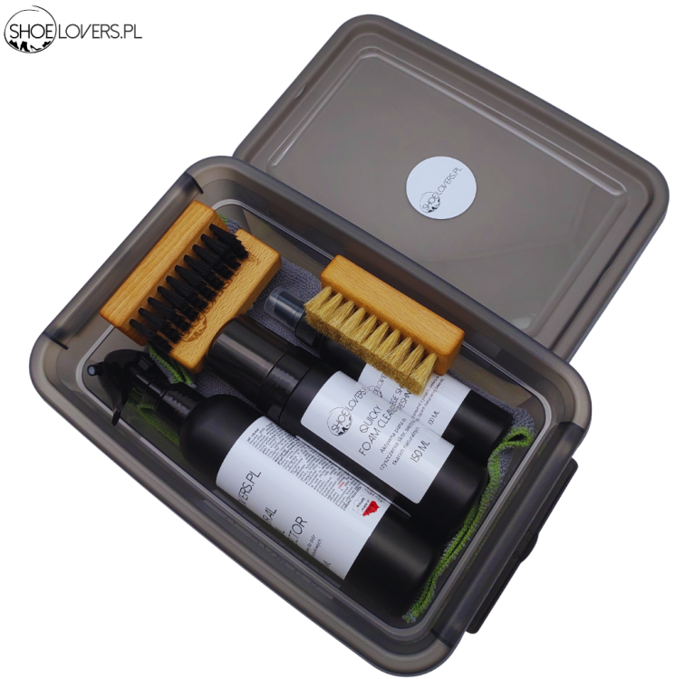 zestaw czyszczenia zamsz nubuk kompletny box pielęgnacja obuwia suede nubuck cleaning kit impregnacja szczotki mikrofibra pianka cleaner odswiezacz buty renowacja ochrona material suede care premium profesjonalny zestaw Shoelovers.pl